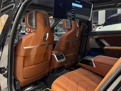 2024 بي ام دبليو الفئة السابعة 735أي