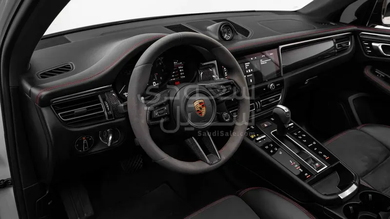 2024 بورش ماكان جي تي اس