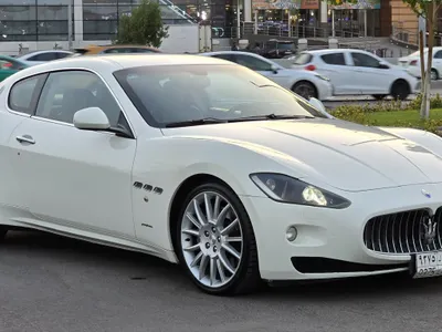 2012 مازيراتي جرانتوريزمو إم سي 1