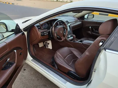 2012 مازيراتي جرانتوريزمو إم سي 1