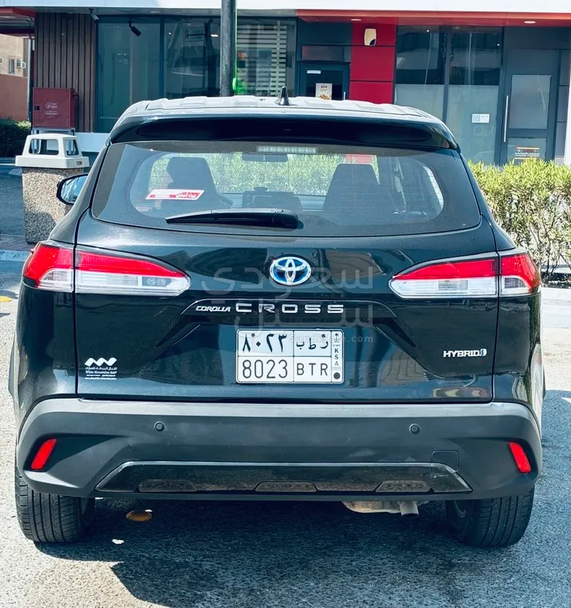 2024 تويوتا كورولا كروس