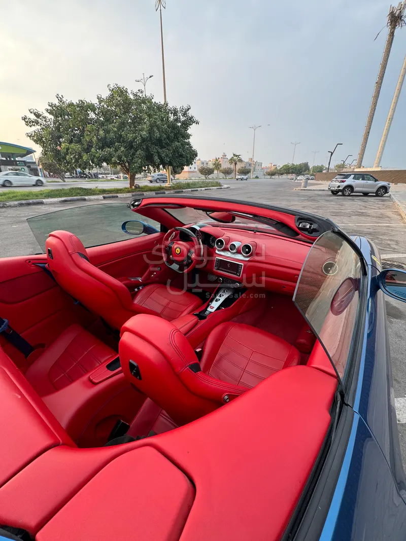 2015 Ferrari California F1 T