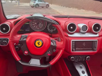 2015 Ferrari California F1 T