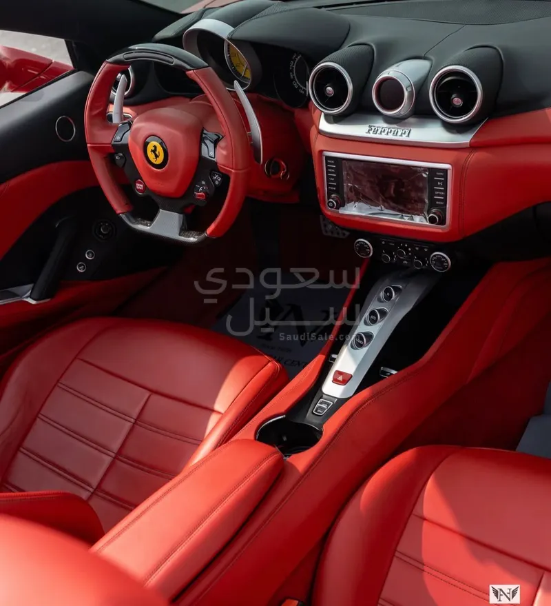 2016 Ferrari California F1 T