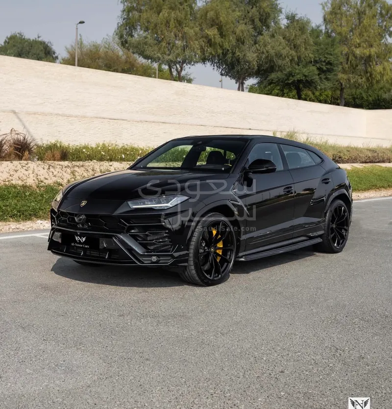 2019 Lamborghini URUS
