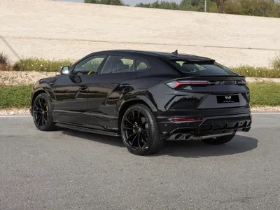 2019 Lamborghini URUS