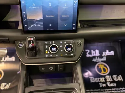 2022 لاند روفر ديفيندر 110