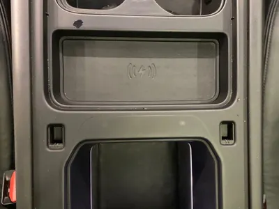 2022 لاند روفر ديفيندر 110