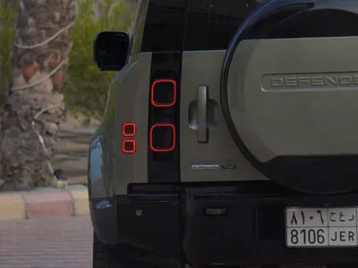 2023 Land Rover Defender 90