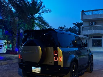 2023 Land Rover Defender 90