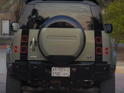 2023 Land Rover Defender 90