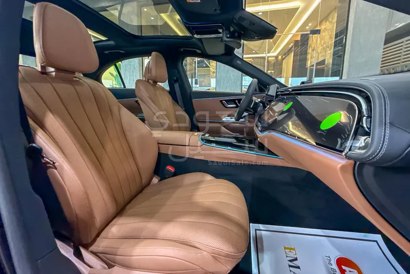 2025 مرسيدس - بنز إي 200