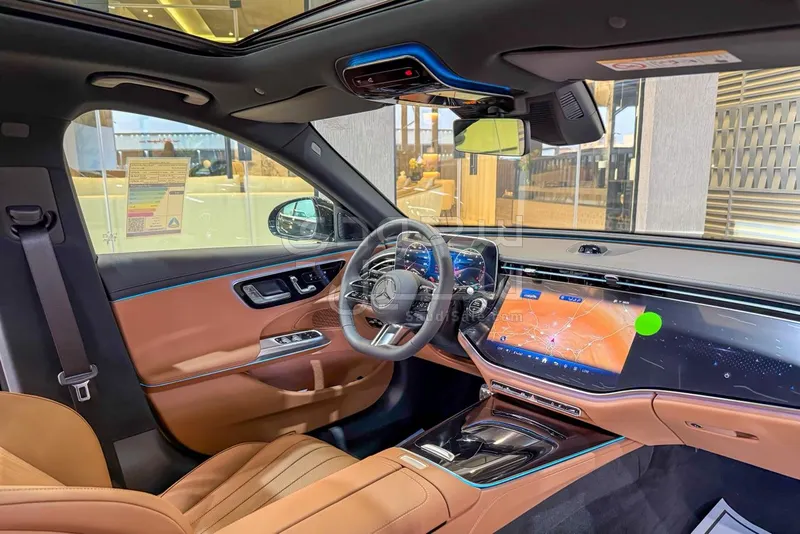 2025 مرسيدس - بنز إي 200