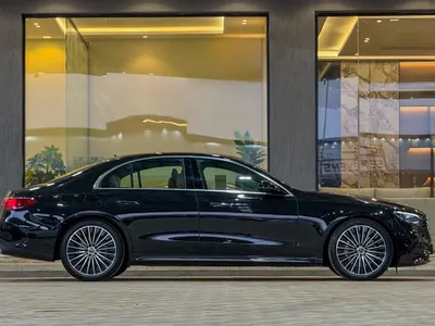 2025 مرسيدس - بنز إي 200