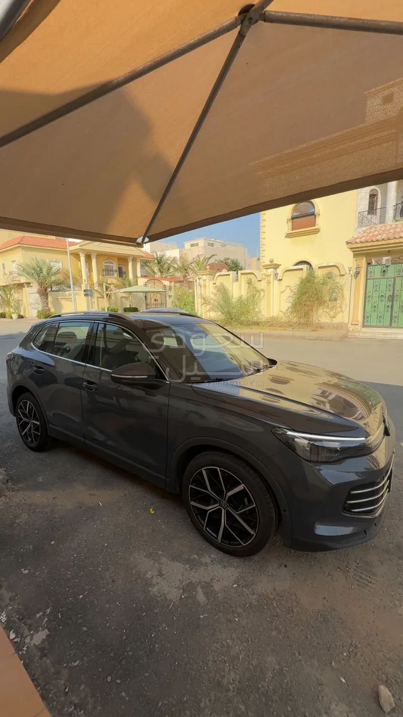 2025 فولكس واجن تيغوان