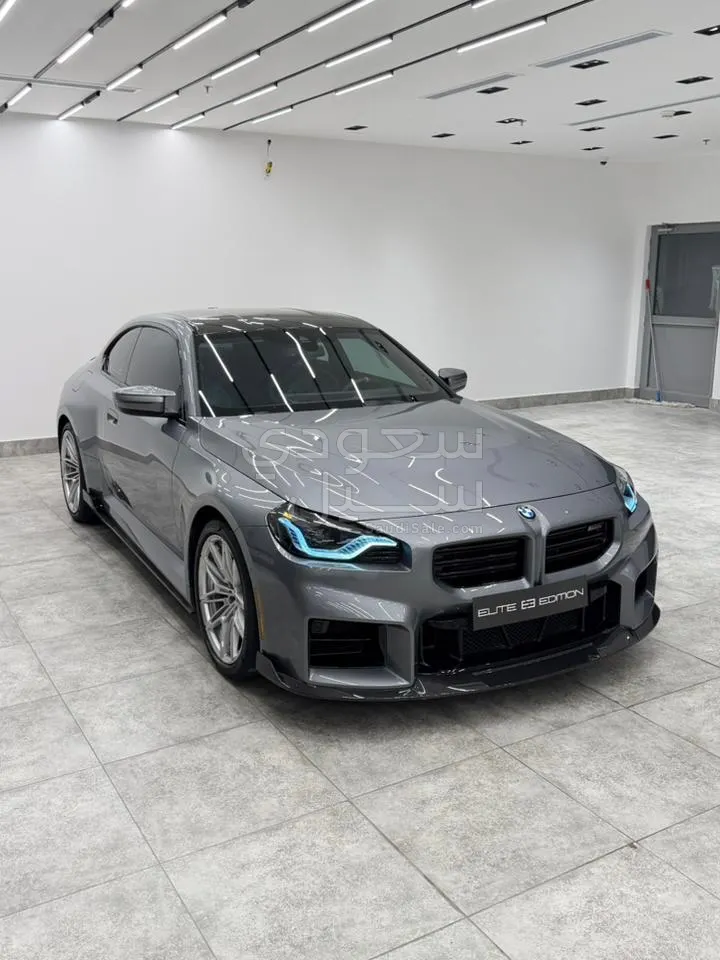 2025 بي ام دبليو الفئة ام إم 2