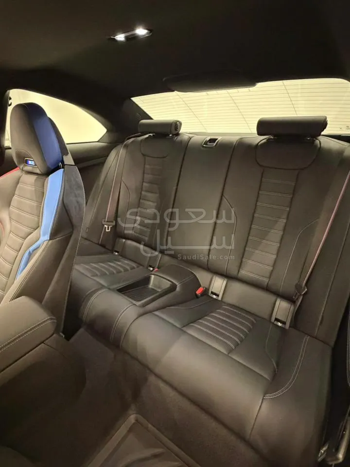 2025 بي ام دبليو الفئة ام إم 2