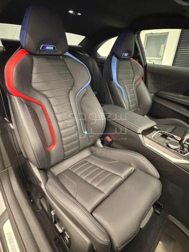 2025 بي ام دبليو الفئة ام إم 2