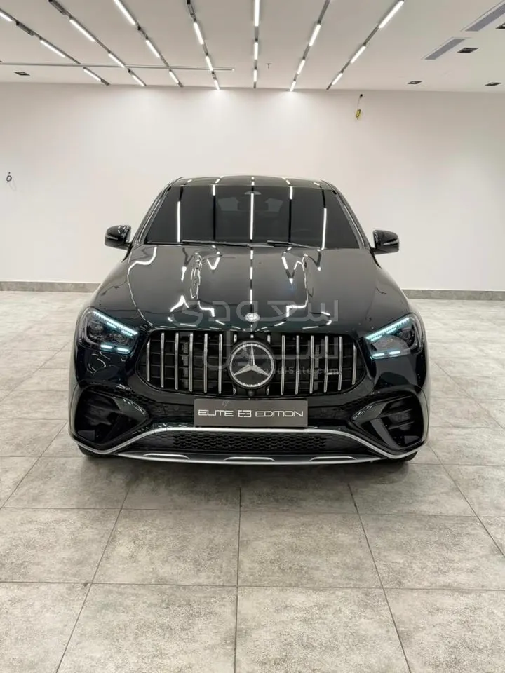 2024 مرسيدس - بنز جي إل إي 53 أي إم جي