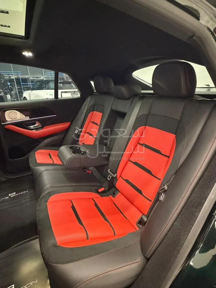 2024 مرسيدس - بنز جي إل إي 53 أي إم جي