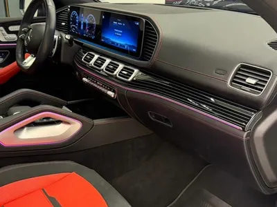 2024 مرسيدس - بنز جي إل إي 53 أي إم جي