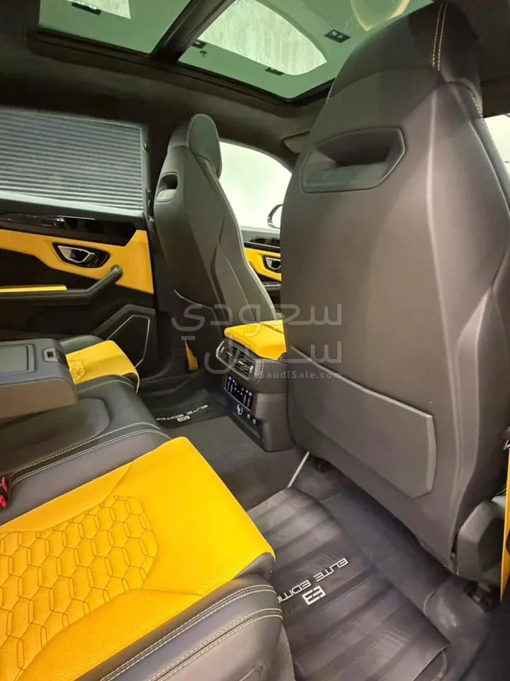 2022 لمبرجيني اوروس