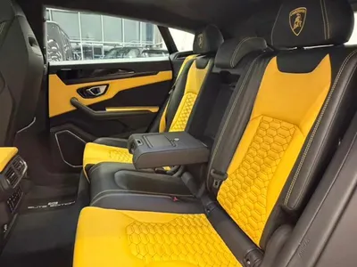 2022 لمبرجيني اوروس