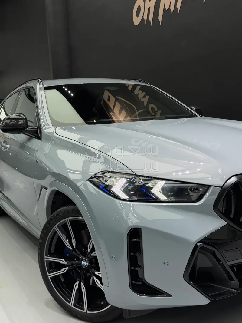 2024 بي ام دبليو الفئة اكس 6 إم كت