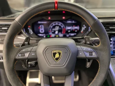 2023 لمبرجيني اوروس بيرفورمانتي