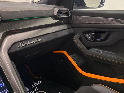 2023 لمبرجيني اوروس بيرفورمانتي