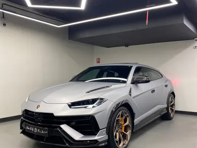 2023 لمبرجيني اوروس بيرفورمانتي