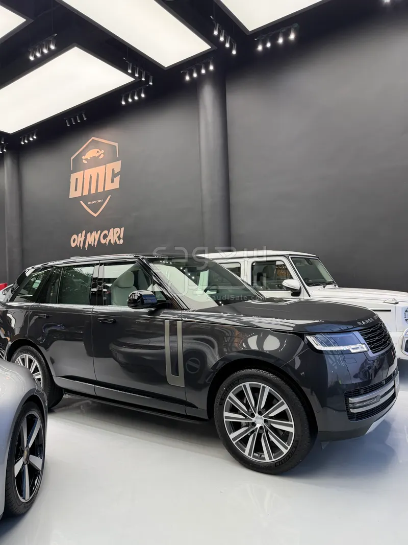 2025 لاند روفر رينج روفر فوج