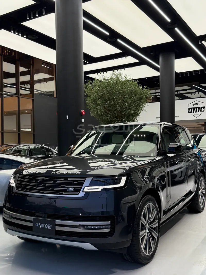 2025 لاند روفر رينج روفر فوج