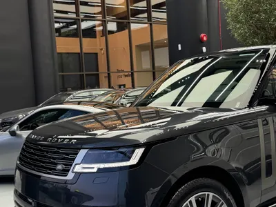 2025 لاند روفر رينج روفر فوج