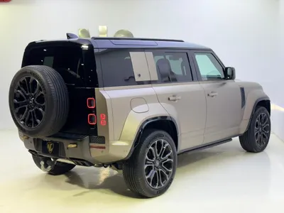 2025 لاند روفر ديفيندر اوكتا