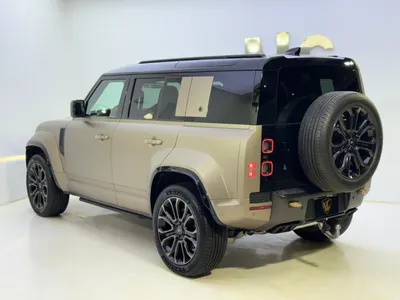 2025 لاند روفر ديفيندر اوكتا