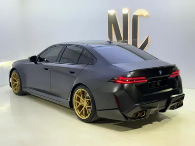 2025 بي ام دبليو الفئة ام إم 5