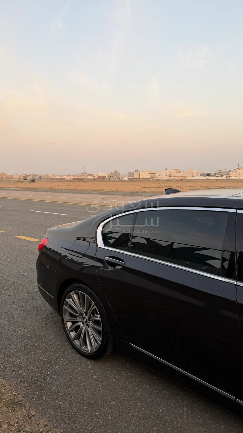 2018 بي ام دبليو الفئة السابعة 740 إل أي