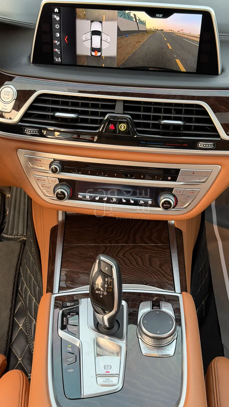 2018 بي ام دبليو الفئة السابعة 740 إل أي