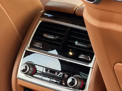 2018 بي ام دبليو الفئة السابعة 740 إل أي