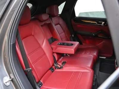 2019 بورش كايين اس