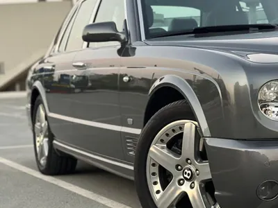 2006 بنتلي ارناج