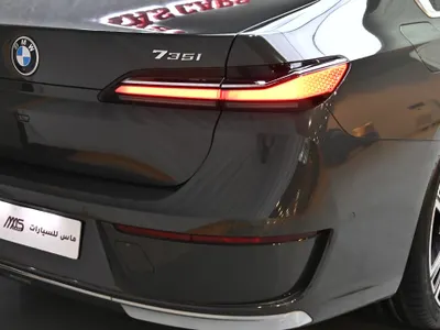 2024 بي ام دبليو الفئة السابعة 735أي