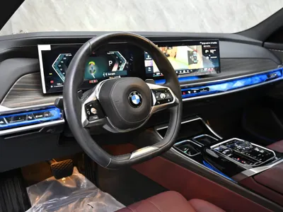 2024 بي ام دبليو الفئة السابعة 735أي