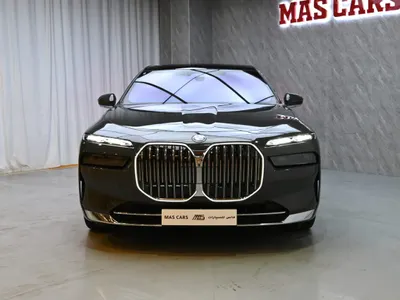 2024 بي ام دبليو الفئة السابعة 735أي