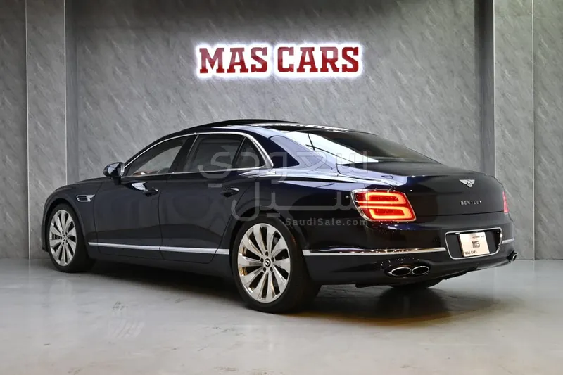 2021 بنتلي كونتيننتل فلاينج سبير سبيد