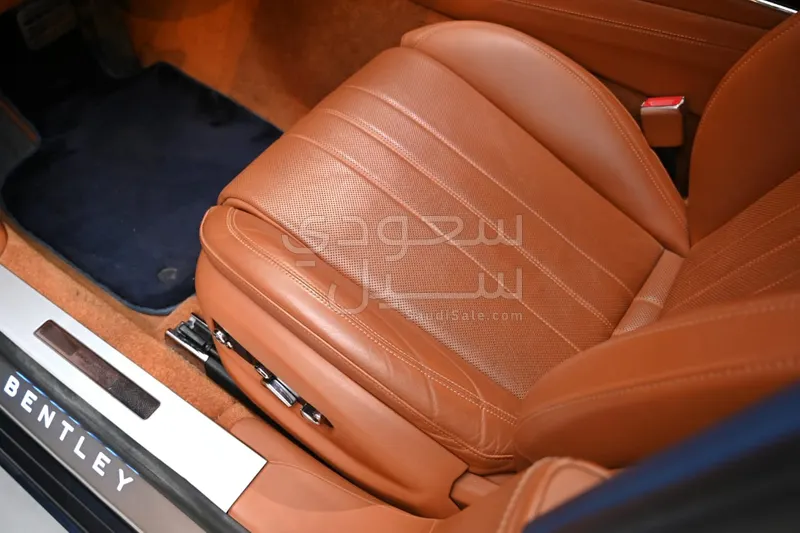 2021 بنتلي كونتيننتل فلاينج سبير سبيد