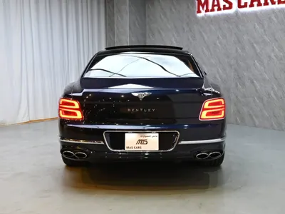 2021 بنتلي كونتيننتل فلاينج سبير سبيد