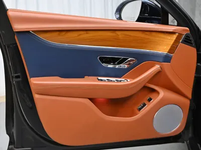 2021 بنتلي كونتيننتل فلاينج سبير سبيد