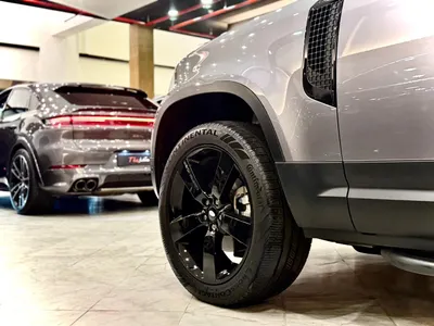 2024 Land Rover Defender 90